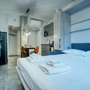 italianflat-angolino-dei-navigli.italymilanhotels.net/